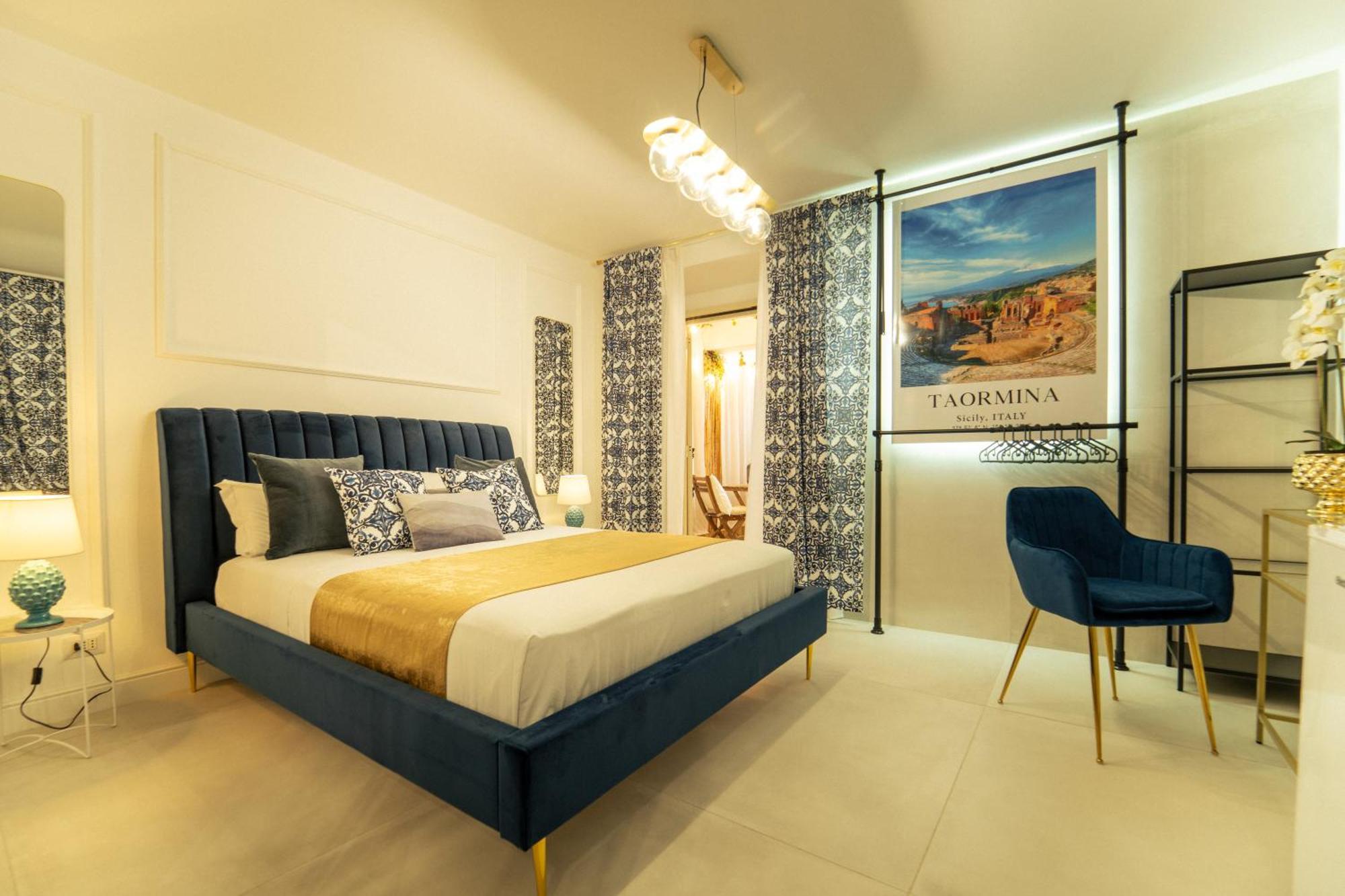 Johnny'S Suites Taormina Beach Bay المظهر الخارجي الصورة
