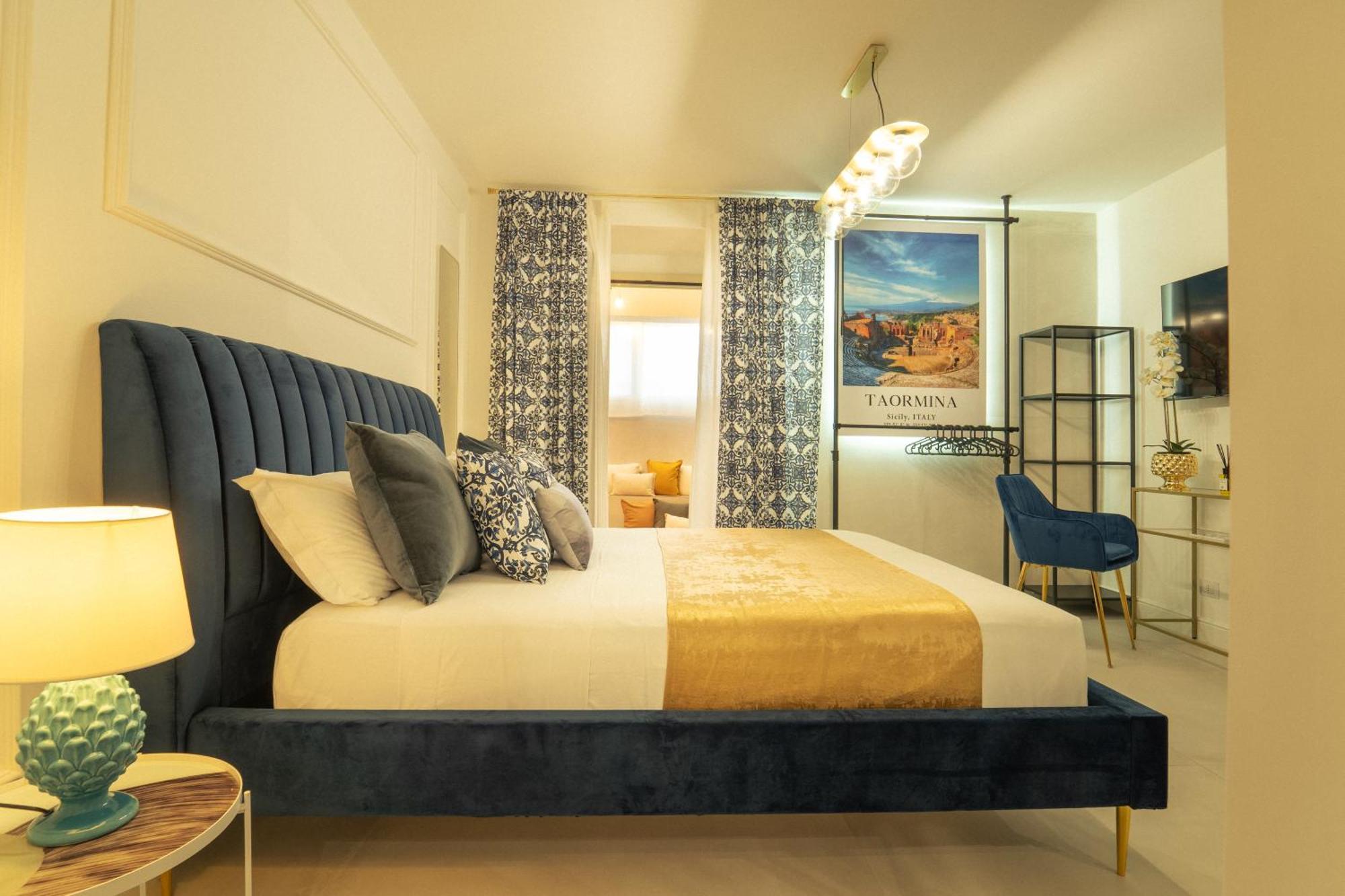 Johnny'S Suites Taormina Beach Bay المظهر الخارجي الصورة