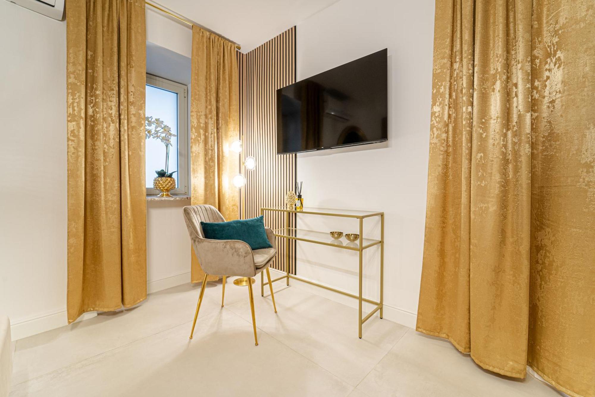Johnny'S Suites Taormina Beach Bay المظهر الخارجي الصورة